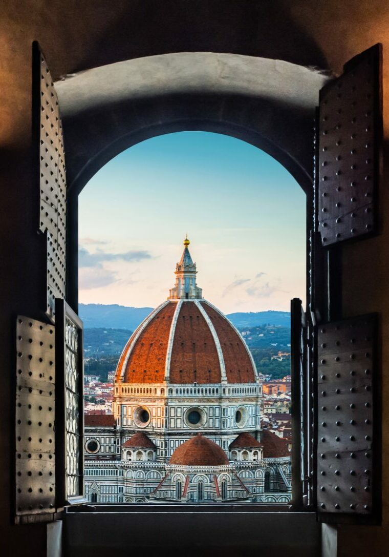 View,From,The,Old,Window,On,Florence,Duomo,Basilica,Di
